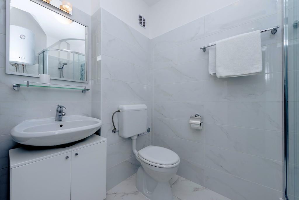 Apartment Viola ดูบรอฟนิก ภายนอก รูปภาพ