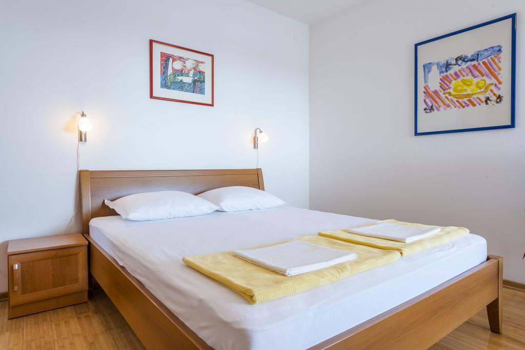 Apartment Viola ดูบรอฟนิก ภายนอก รูปภาพ